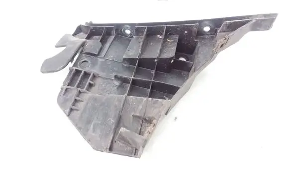 Volvo V70 Front bumper mounting bracket 31455312