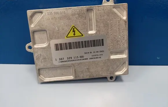 Audi A3 S3 8P Headlight ballast module Xenon 1307329115 1307329098 1307329121