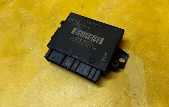 Renault Espace VI Parking PDC control unit/module 284L01778R