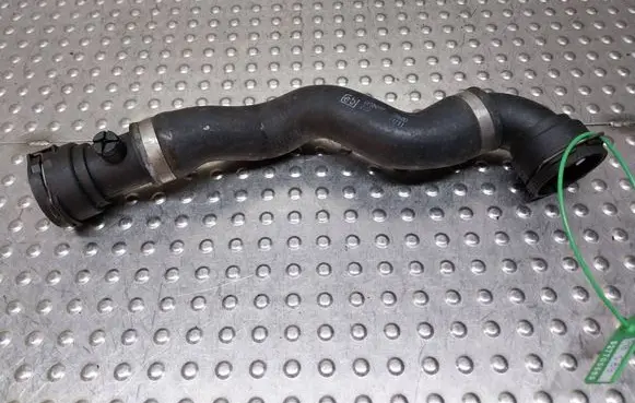 BMW 5 E39 Engine coolant pipe/hose S27705589 1705223