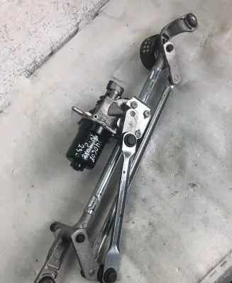 Nissan Juke II F16 Front wiper linkage 288006pe0a
