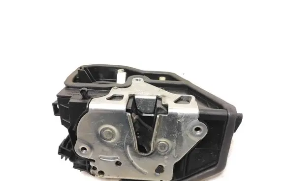 Mini Cooper Countryman R60 Rear door lock 7318418