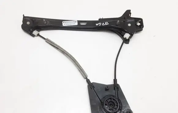Volkswagen PASSAT B7 USA Rear window lifting mechanism without motor 561839461F