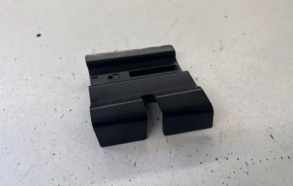 Mercedes-Benz Sprinter W906 Seat belt trim A9066920389
