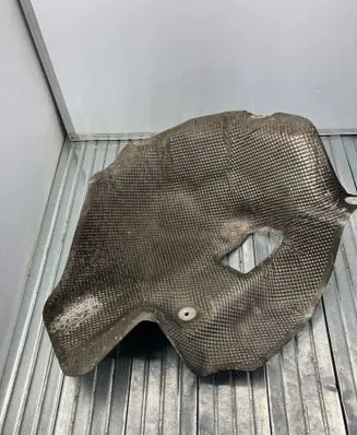 BMW 5 G30 G31 G38 Exhaust heat shield 7340824
