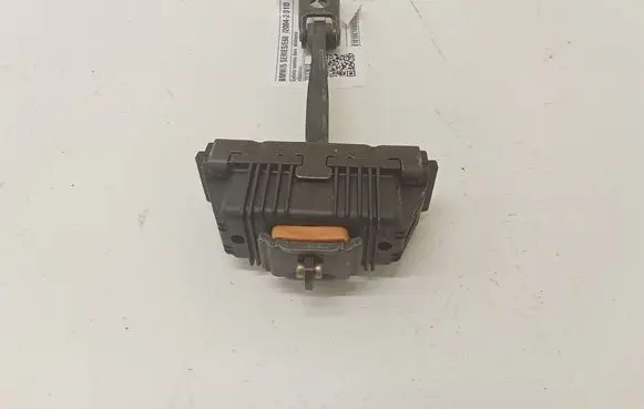 BMW 5 E60 E61 Rear door check strap stopper 7033612