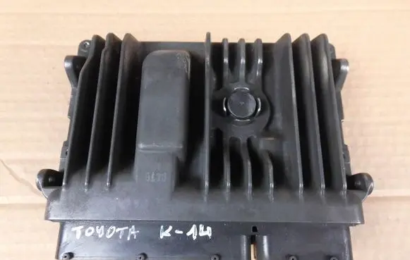 Toyota Auris E180 Engine control unit/module 896610ZN20