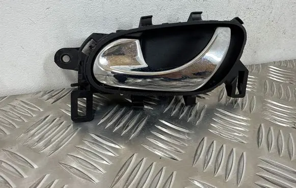 Nissan Qashqai Front door interior handle 806714EA0A