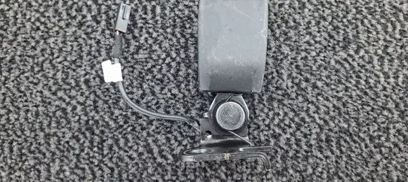 Porsche Macan (95B) Rear seatbelt buckle 95B857753A
