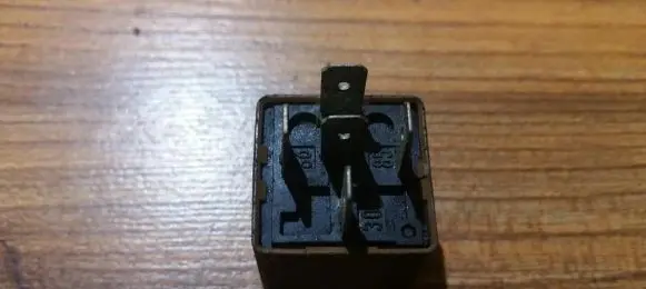 Opel Zafira A Other relay gm90491314 v23134-a52-x237