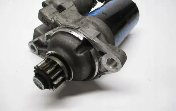 Audi A1 Starter motor 02T911024J