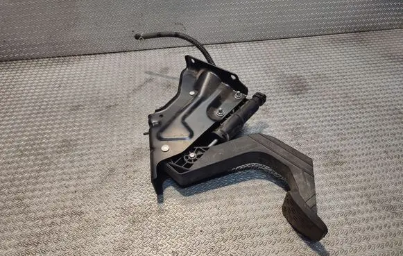 Clutch pedal
