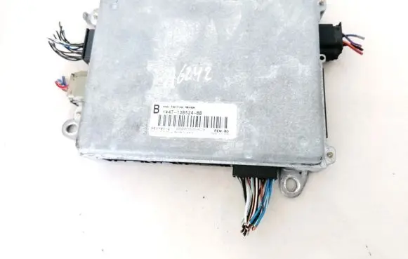 Jaguar S-Type Engine control unit/module YW4T13B524BB YW4T-13B524-BB
