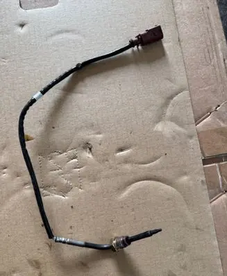 Audi SQ7 Exhaust gas temperature sensor 4M0906088AC