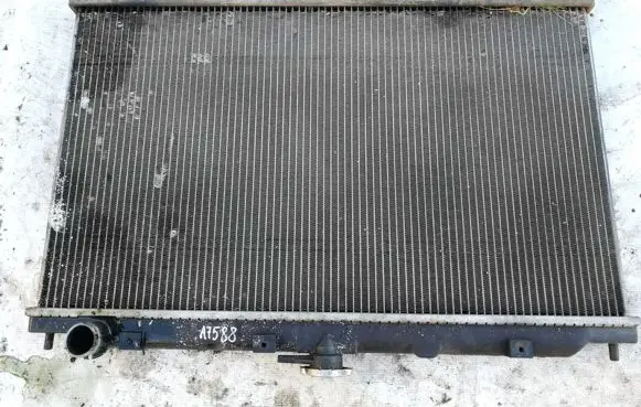 Coolant radiator