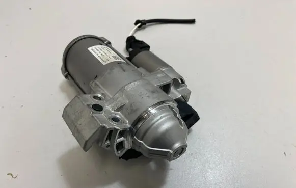 BMW iX3 G08 Starter motor 9847303 8686189