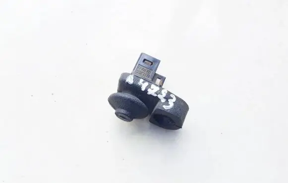 Nissan Qashqai+2 Front door sensor 