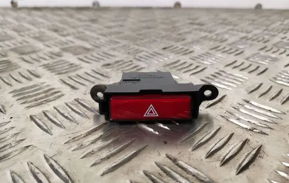 Honda HR-V Hazard light switch M55804