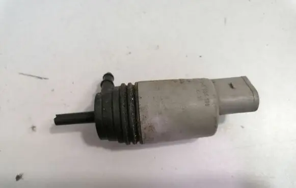 BMW 3 F30 F35 F31 Windscreen/windshield washer pump 6934159