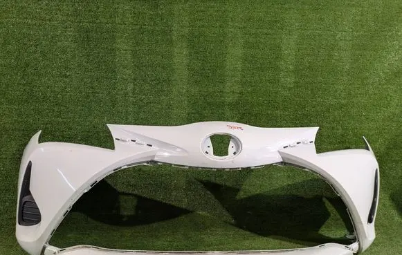 Toyota Yaris Front bumper