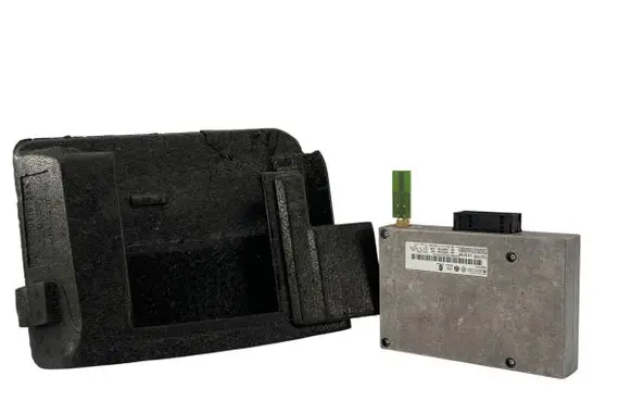 Volkswagen PASSAT CC Bluetooth control unit module 1Z0035729E 3C0919738A