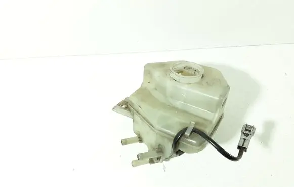 Brake fluid reservoir