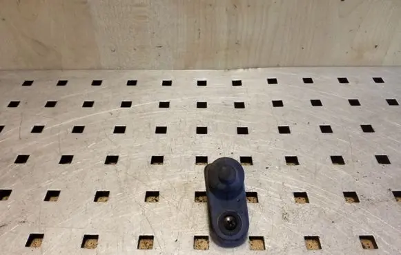 Mitsubishi Space Wagon Front door sensor 