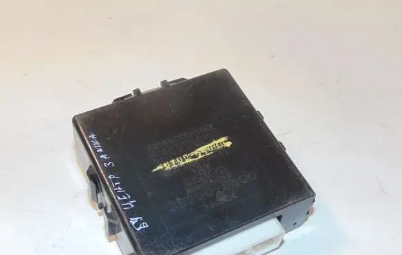Suzuki Liana Door central lock control unit/module 3870054G00 0515003671