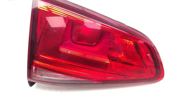 Volkswagen Golf VI Tailgate rear/tail lights 5G0945093S