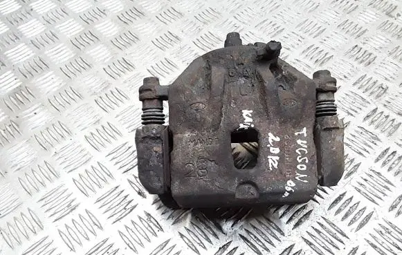 Hyundai Tucson JM Front brake caliper