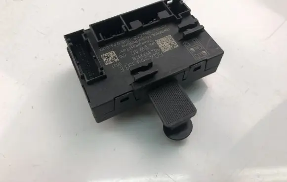 Volkswagen Golf VII Other control units/modules 5Q4959393E
