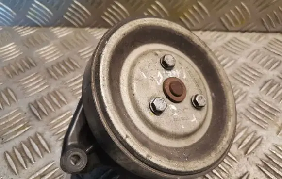 Mini One - Cooper Coupe R56 Water pump 7545958