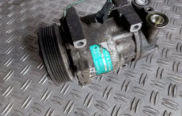 Ford Fiesta Air conditioning (A/C) compressor (pump) 5S6119D629AA