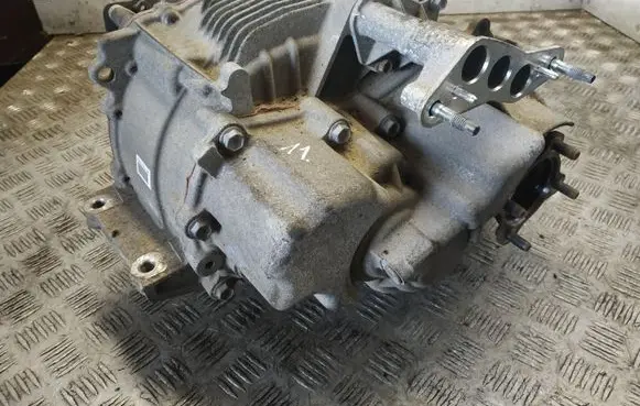 Lexus NX Rear differential 820904802C 596K