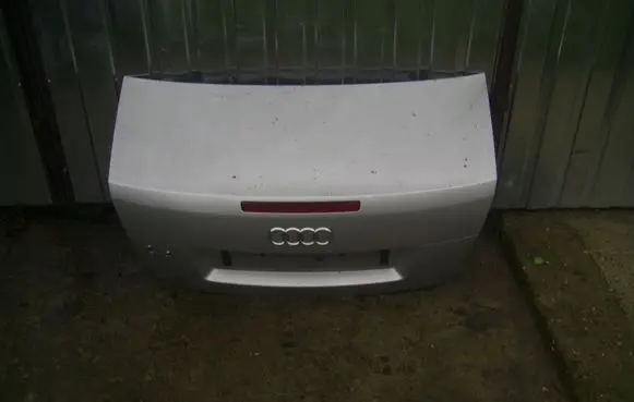 Audi A4 S4 B6 8E 8H Tailgate/trunk/boot lid