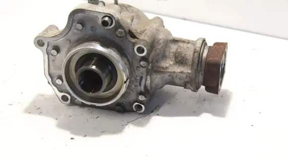 Honda CR-V Gearbox transfer box case R7V