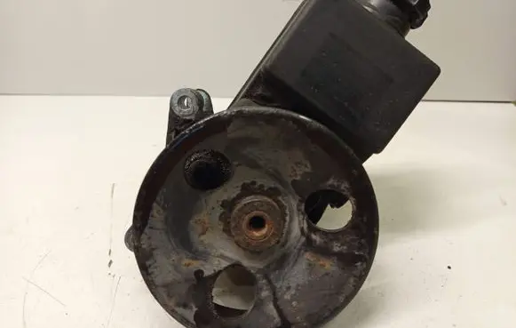 SsangYong Kyron Power steering pump