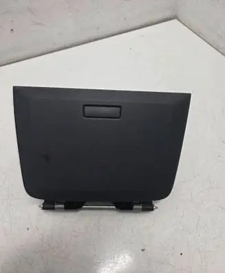 Volkswagen Golf Sportsvan Glove box 0456221