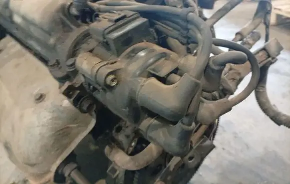 Mazda 323 Spark distributor