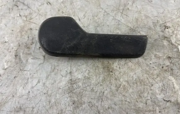 Seat Ibiza III (6L) Engine bonnet (hood) release handle 1J1823533C