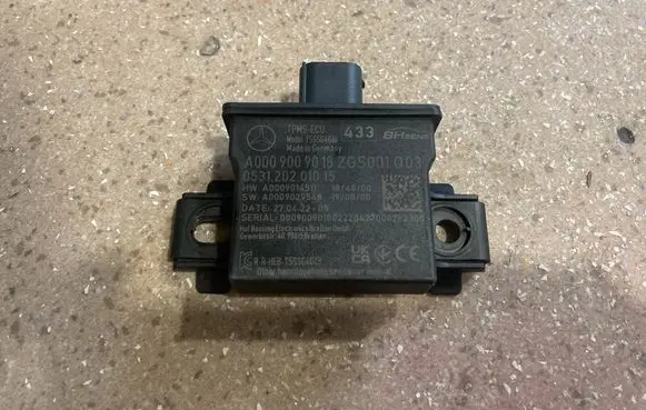 Mercedes-Benz GLE W167 Tire pressure control unit A0009009018