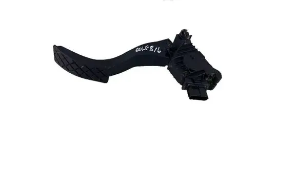 Volkswagen Golf VIII Accelerator throttle pedal 5Q1723503K