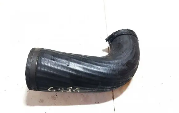 Volvo S60 Intercooler hose/pipe ussed