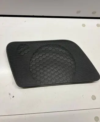 Audi TT TTS Mk2 Dash center speaker trim cover 8J8868423