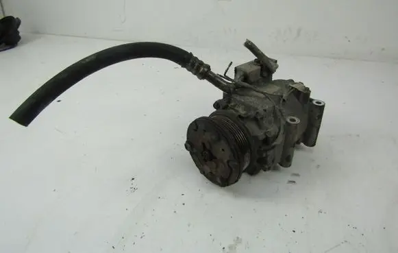Ford Focus Air conditioning (A/C) compressor (pump) 