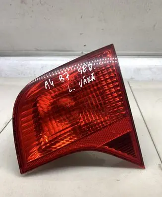Audi A4 S4 B7 8E 8H Tailgate rear/tail lights 8E5945094A