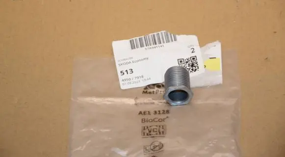 Nuts/bolts