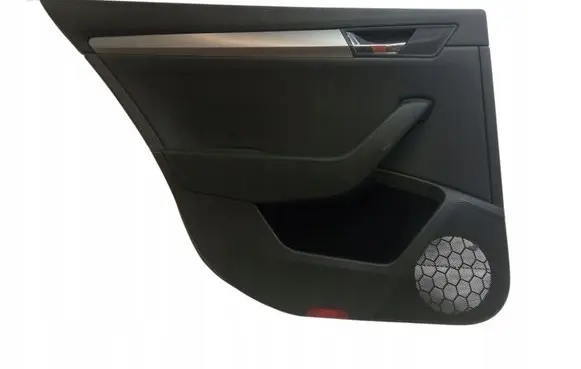 Skoda Superb B8 (3V) Front door card panel trim