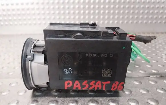 Volkswagen PASSAT B6 Ignition lock 3C0905843Q