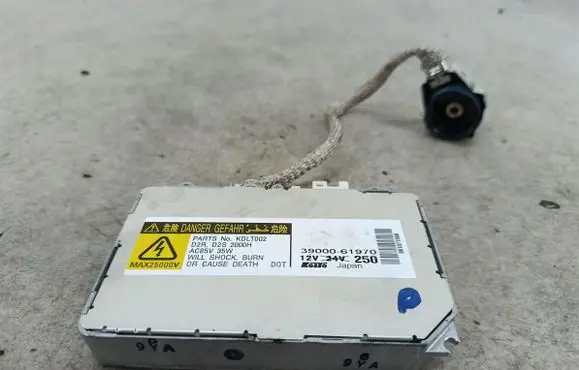 Mazda 6 Xenon control unit/module 3900061970